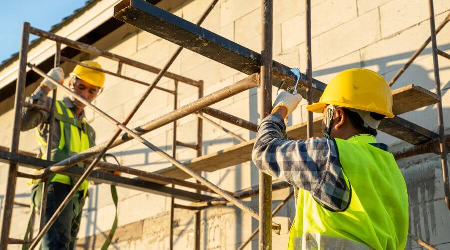 Professional fairlawn roofing services in Clara, MS